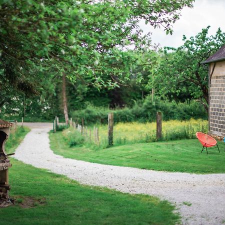 Gite De Charme Renove Avec Cheminee, Terrasse Et Proche Randonnees - Capacite 13 Pers. - Fr-1-410-179 Saint-Léonard-des-Bois Kültér fotó