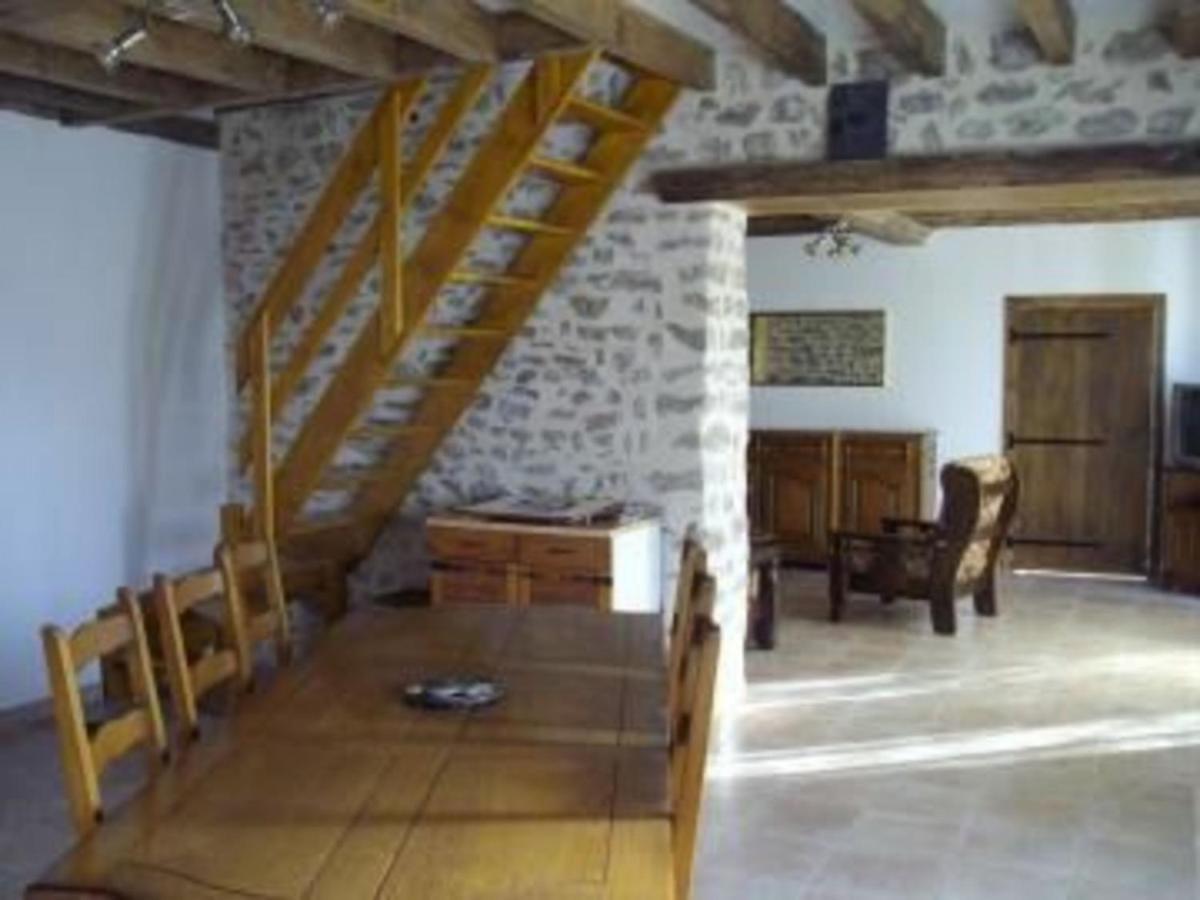Gite De Charme Renove Avec Cheminee, Terrasse Et Proche Randonnees - Capacite 13 Pers. - Fr-1-410-179 Saint-Léonard-des-Bois Kültér fotó